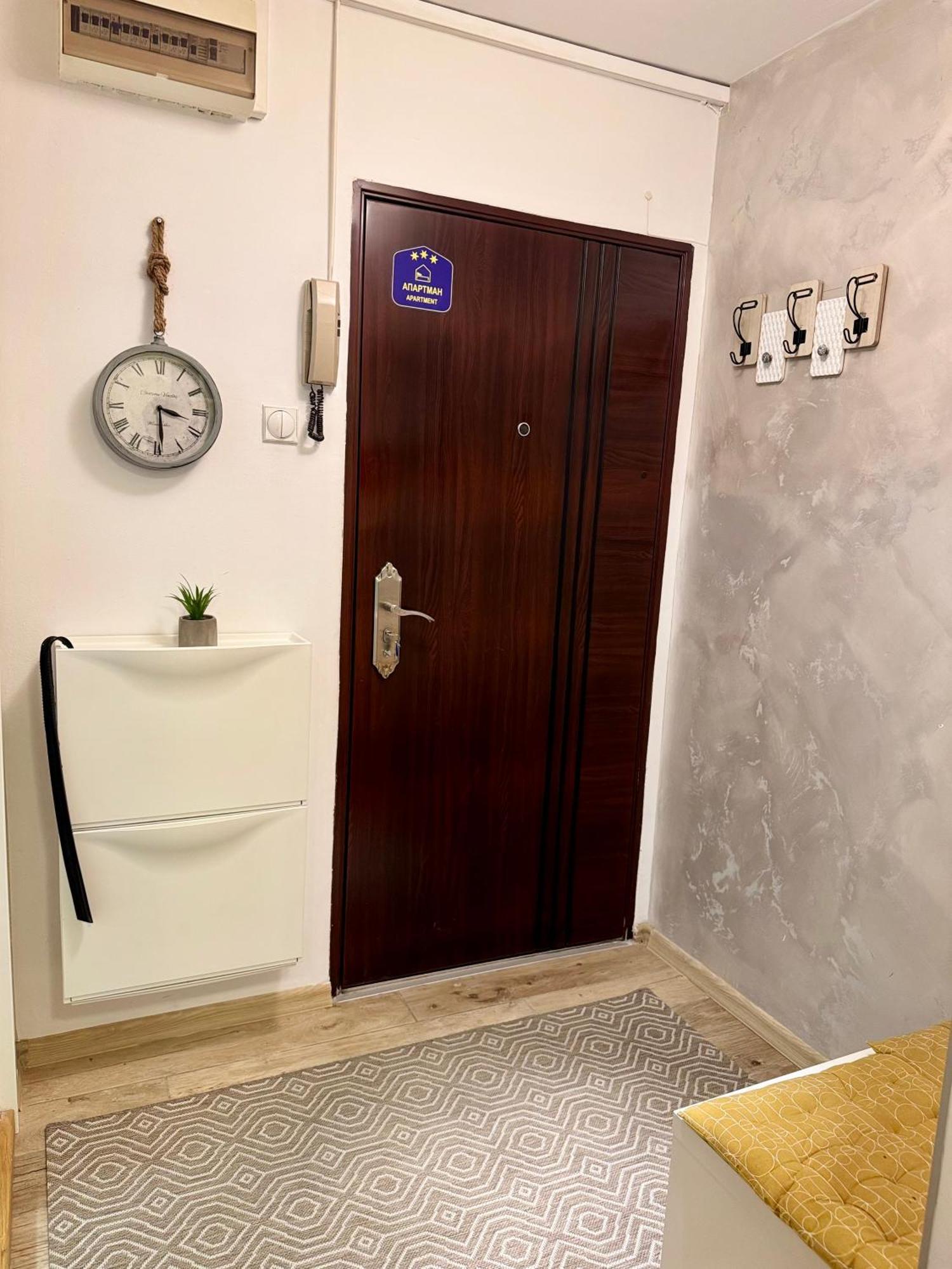Cozy Haven Apartment Белград Екстериор снимка